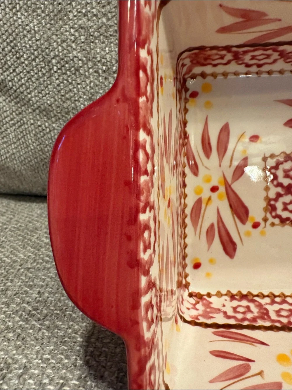 Temp-Tations Presentable Ovenware by Tara Old World 1.5 Qt Baking Dish